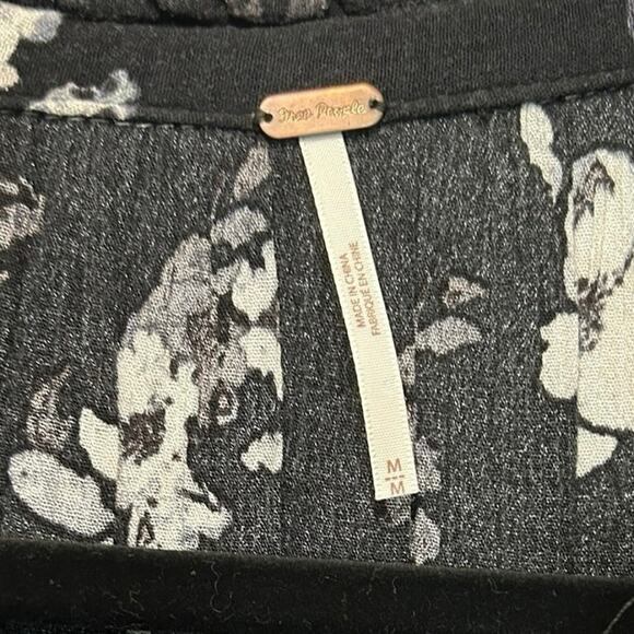 Free People Women’s Cloverfield Tunic Blouse/ Boho Dress Black Gray Size Medium - Picture 7 of 7